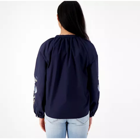 Driftwood Jeans Embroidered Peasant Top- Bluebell Fleur - Picture 2 of 11